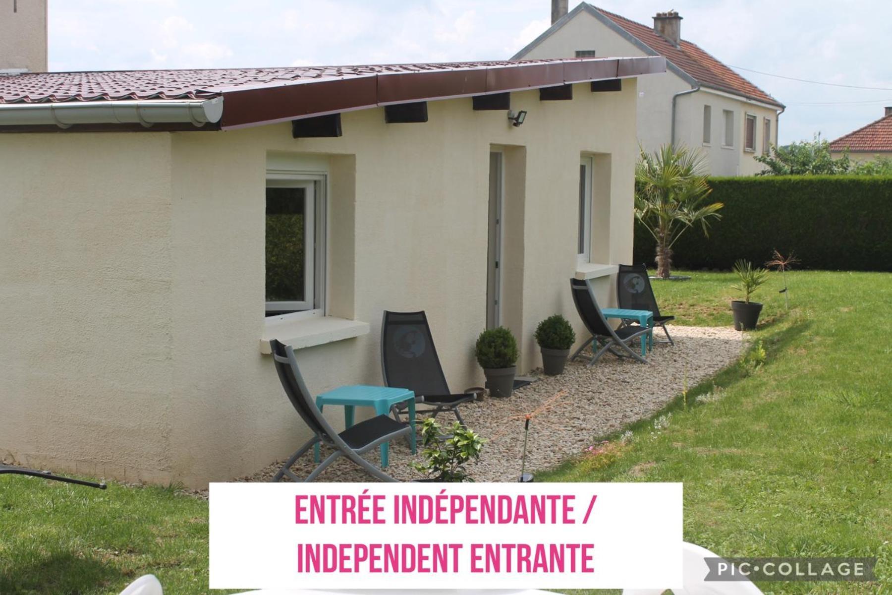 Séverine chambres d’hôtes Floing Esterno foto